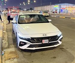 هیوندای ئەلەنترا